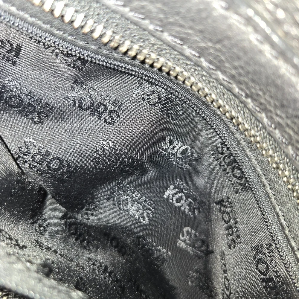 Michael Kors Black and Tan Shoulder Bag with Classic Design